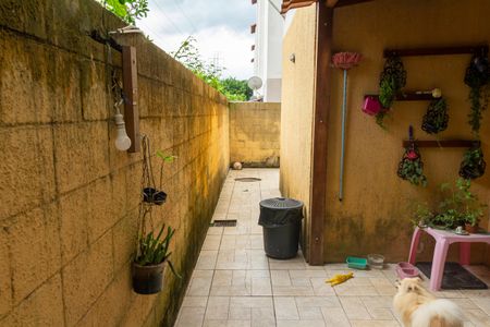 Apartamento para alugar com 44m², 2 quartos e 1 vaga Apartamento para alugar com 44m², 2 quartos e 1 vagaQuintal