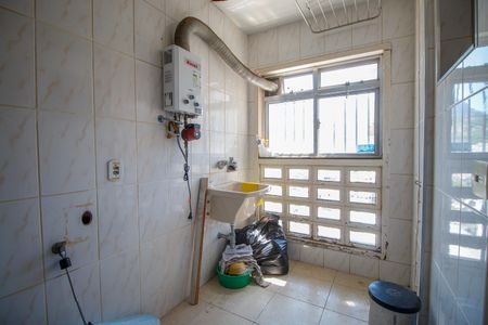 Apartamento à venda com 70m², 2 quartos e 1 vagaÁrea de Serviço