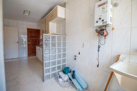 Apartamento à venda com 70m², 2 quartos e 1 vaga Apartamento à venda com 70m², 2 quartos e 1 vagaÁrea de Serviço