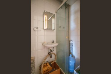 Apartamento à venda com 70m², 2 quartos e 1 vaga Apartamento à venda com 70m², 2 quartos e 1 vagaBanheiro de Serviço