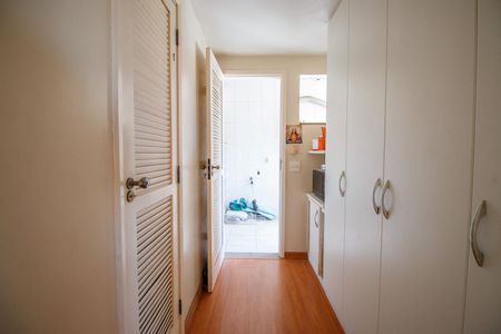 Apartamento à venda com 70m², 2 quartos e 1 vaga Apartamento à venda com 70m², 2 quartos e 1 vagaÁrea de Serviço