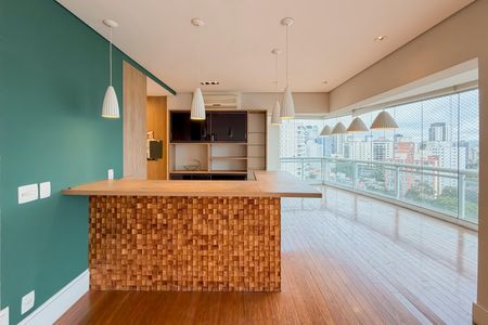 Apartamento à venda com 348m², 4 quartos e 4 vagasCozinha - Piso 1