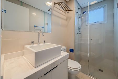 Apartamento à venda com 348m², 4 quartos e 4 vagasBanheiro Corredor - Piso 1