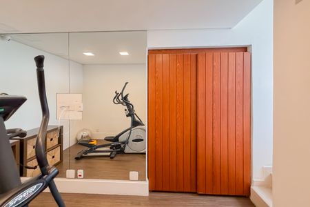Apartamento à venda com 348m², 4 quartos e 4 vagasPiso 2 - Sala de Ginástica