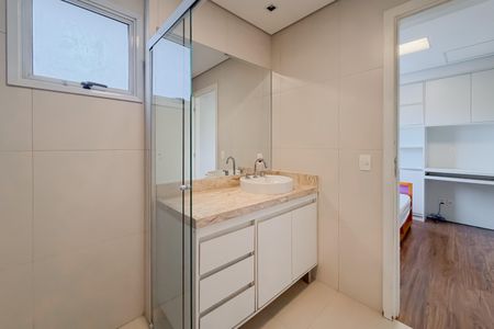 Apartamento à venda com 348m², 4 quartos e 4 vagasPiso 2 - Banheiro da Suíte 2