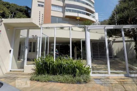 Apartamento à venda com 348m², 4 quartos e 4 vagasFachada