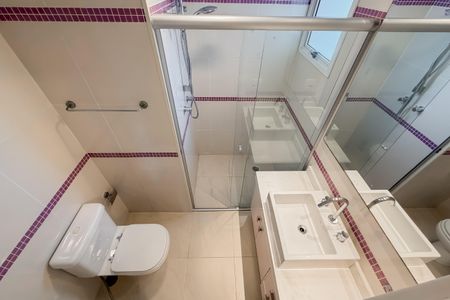 Apartamento à venda com 348m², 4 quartos e 4 vagasBanheiro da Suíte 1 - Piso 1