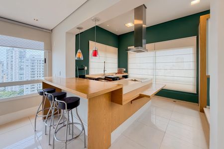 Apartamento à venda com 348m², 4 quartos e 4 vagasPiso 2 - Cozinha
