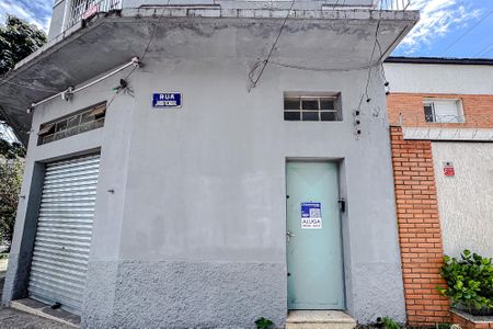 Apartamento para alugar com 100m², 2 quartos e sem vagaFachada - Plaquinha