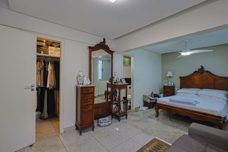 Apartamento para alugar com 223m², 3 quartos e 3 vagasSuíte 2