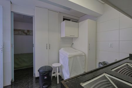 Apartamento para alugar com 223m², 3 quartos e 3 vagasÁrea de Serviço