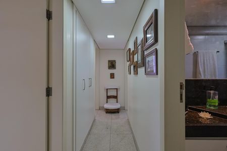 Apartamento para alugar com 223m², 3 quartos e 3 vagasCorredor