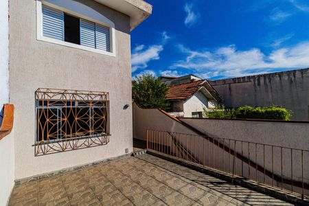 Casa à venda com 134m², 3 quartos e 2 vagasVaranda