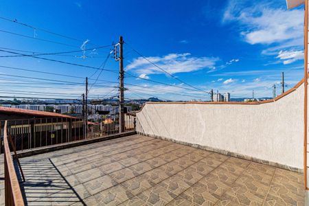 Casa à venda com 134m², 3 quartos e 2 vagasVaranda