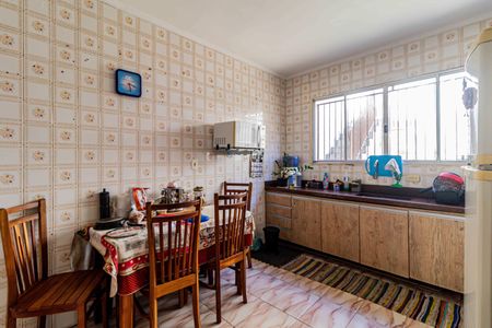 Casa à venda com 134m², 3 quartos e 2 vagasCozinha