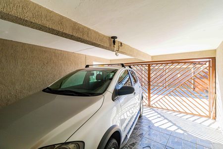 Casa à venda com 134m², 3 quartos e 2 vagasGaragem