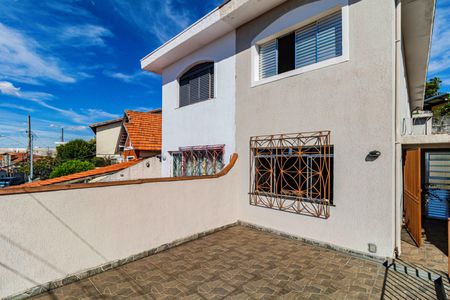 Casa à venda com 134m², 3 quartos e 2 vagasVaranda