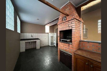 Casa à venda com 5 quartos, 317m² em Parque das Nações, Santo André