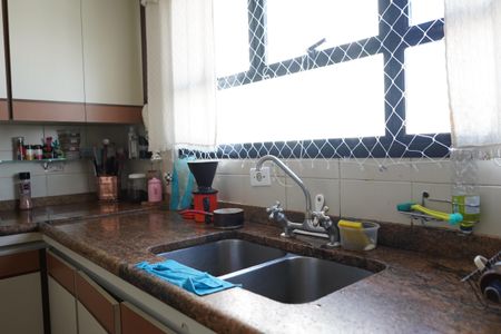 Apartamento à venda com 68m², 4 quartos e 1 vagaCozinha