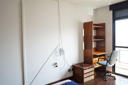 Apartamento à venda com 68m², 4 quartos e 1 vagaSuite 1