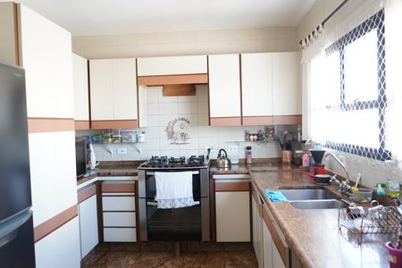 Apartamento à venda com 68m², 4 quartos e 1 vagaCozinha