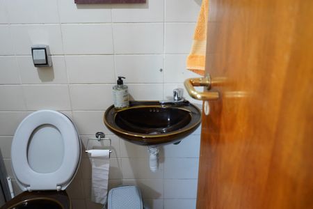 Apartamento à venda com 68m², 4 quartos e 1 vagaBanheiro de serviço