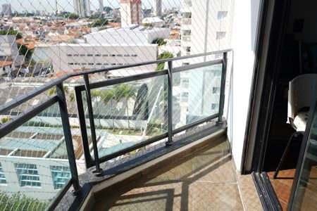 Apartamento à venda com 68m², 4 quartos e 1 vagaSacada