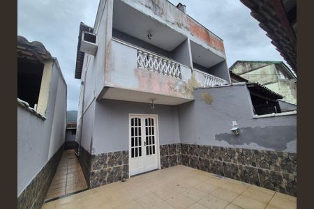 Casa de condomínio à venda com 120m², 2 quartos e 1 vagaÁrea externa 