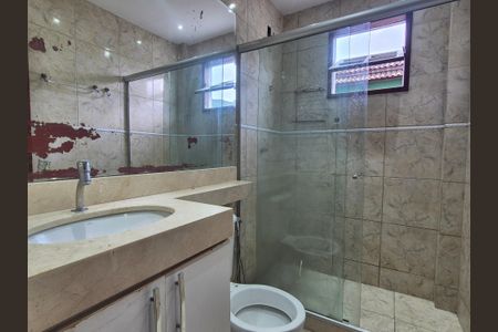 Casa de condomínio à venda com 120m², 2 quartos e 1 vagaBanheiro suite 