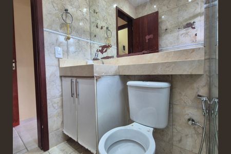 Casa de condomínio à venda com 120m², 2 quartos e 1 vagaBanheiro suite 