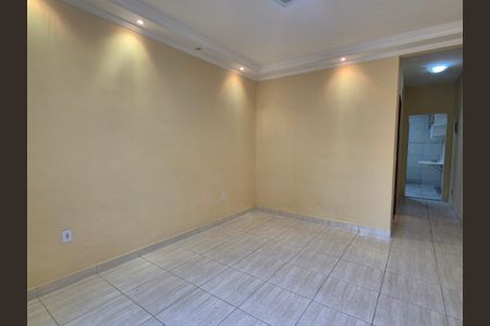 Casa de condomínio à venda com 120m², 2 quartos e 1 vagaSala 