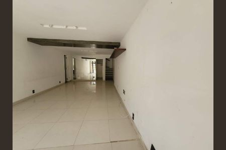 Casa à venda com 2 quartos, 171m² em Barra da Tijuca, Rio de Janeiro