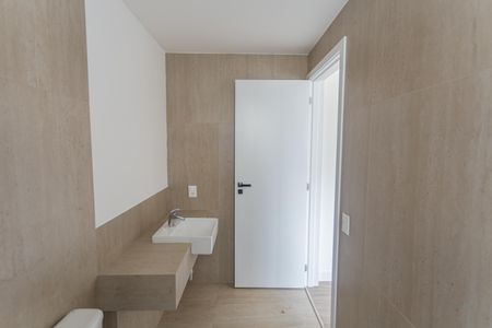 Apartamento à venda com 208m², 3 quartos e 3 vagasBanheiro da Suíte 1
