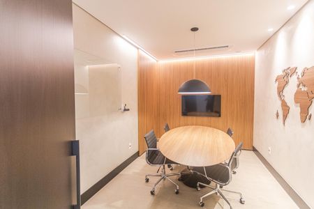 Apartamento à venda com 208m², 3 quartos e 3 vagasÁrea comum - Sala de Reunião