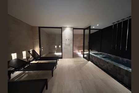 Apartamento à venda com 3 quartos, 208m² em Lourdes, Belo Horizonte