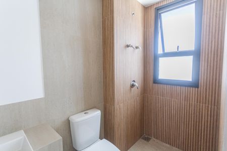 Apartamento à venda com 208m², 3 quartos e 3 vagasBanheiro da Suíte 2