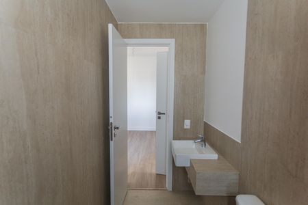 Apartamento à venda com 208m², 3 quartos e 3 vagasBanheiro da Suíte 3