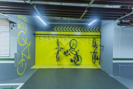 Apartamento à venda com 208m², 3 quartos e 3 vagasÁrea Comum - Bicicletário