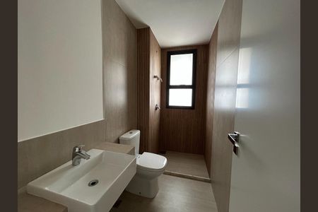 Apartamento à venda com 3 quartos, 208m² em Lourdes, Belo Horizonte