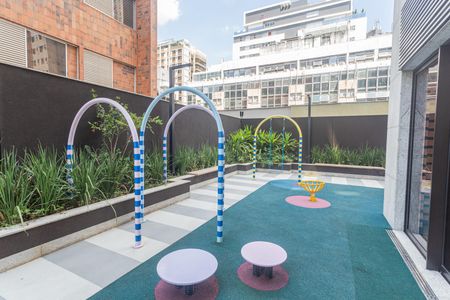 Apartamento à venda com 208m², 3 quartos e 3 vagasÁrea comum - Playground