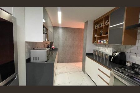 Apartamento à venda com 113m², 3 quartos e 1 vaga