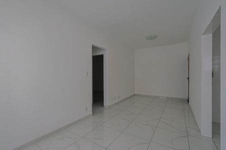 Sala de apartamento para alugar com 2 quartos, 60m² em Padre Eustáquio, Belo Horizonte