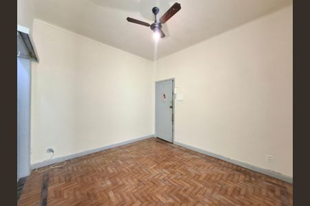 Apartamento para alugar com 17m², 1 quarto e sem vagaSala/Quarto 