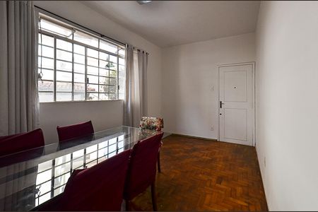 Apartamento à venda com 90m², 3 quartos e 1 vagaSala 