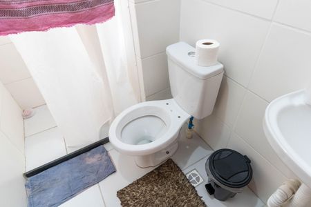 Apartamento para alugar com 45m², 2 quartos e sem vagaBanheiro