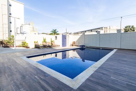 Apartamento para alugar com 45m², 2 quartos e sem vagaÁrea comum - Piscina