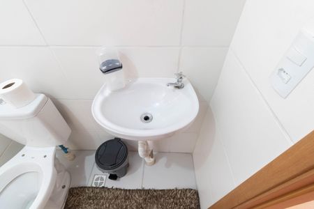 Apartamento para alugar com 45m², 2 quartos e sem vagaBanheiro