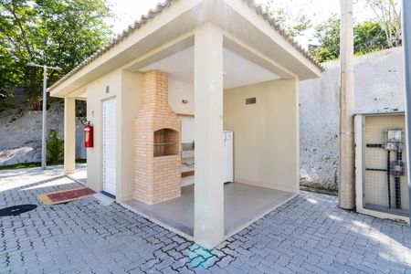 Apartamento para alugar com 45m², 2 quartos e sem vagaÁrea comum - Churrasqueira