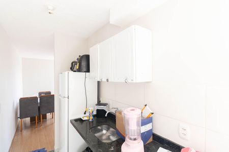 Apartamento para alugar com 45m², 2 quartos e sem vagaCozinha e Área de Serviço