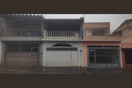 Casa para alugar com 80m², 3 quartos e 1 vagaFachada